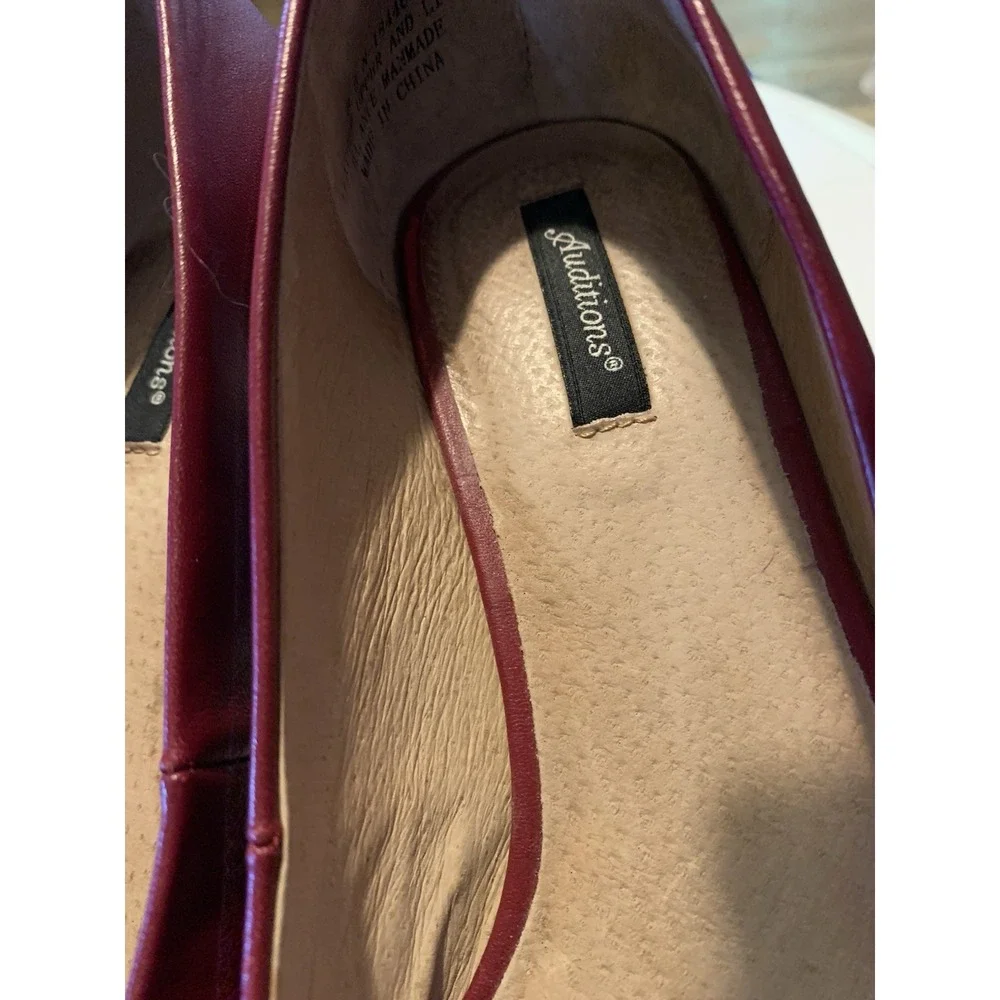 Auditions Vintage Leather Burgundy Black Cap Toe Womens Classic Retro Pumps 8.5N